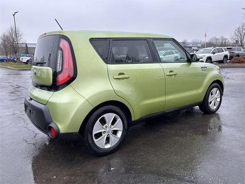2016 Kia Soul Base