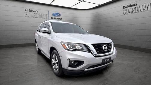 2018 Nissan Pathfinder SV