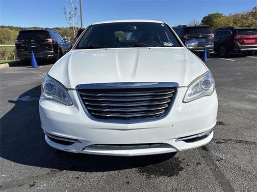 2012 Chrysler 200 Limited