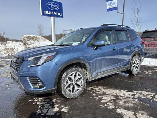 2023 Subaru Forester Premium