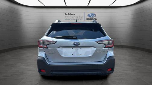 Ice Silver Metallic 2023 Subaru Outback Premium