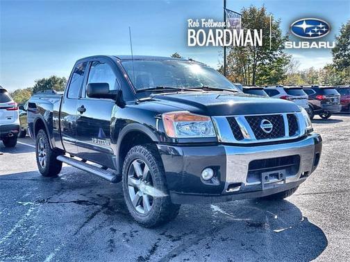 2015 Nissan Titan SV