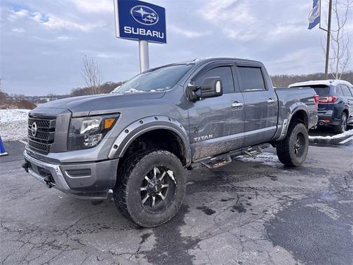 2021 Nissan Titan SV