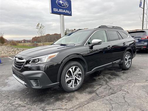 2022 Subaru Outback Touring XT