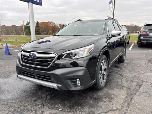 2022 Subaru Outback Touring XT