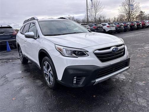 2022 Subaru Outback Touring