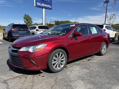 2016 Toyota Camry XLE