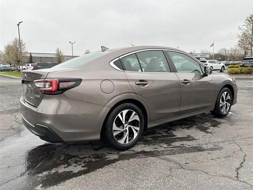 2022 Subaru Legacy Premium