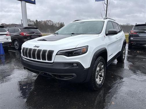 2020 Jeep Cherokee Trailhawk