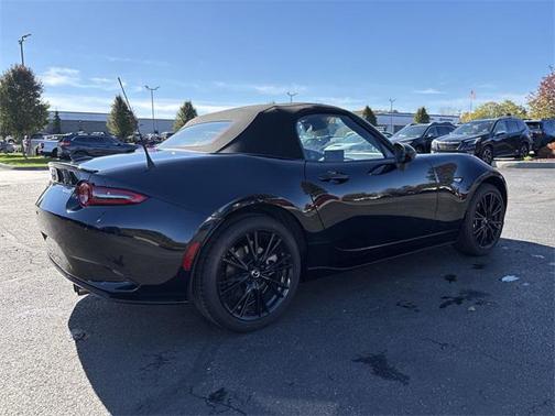 2024 Mazda MX-5 Miata Club
