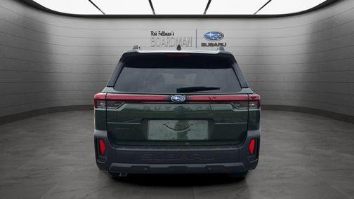 Deep Emerald Green Pearl 2026 Subaru Outback Touring