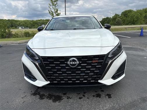 2023 Nissan Altima SR VC-Turbo FWD
