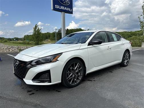 2023 Nissan Altima SR VC-Turbo FWD