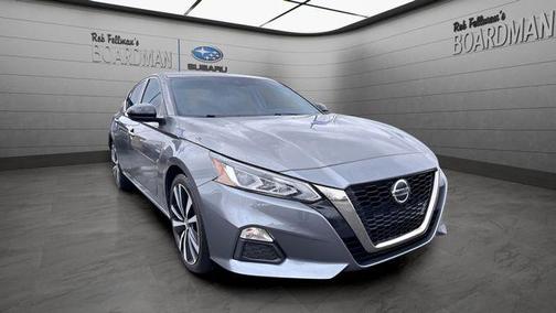 2022 Nissan Altima SR FWD