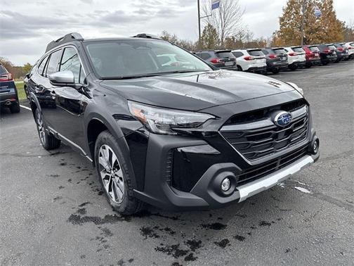 2025 Subaru Outback Touring XT