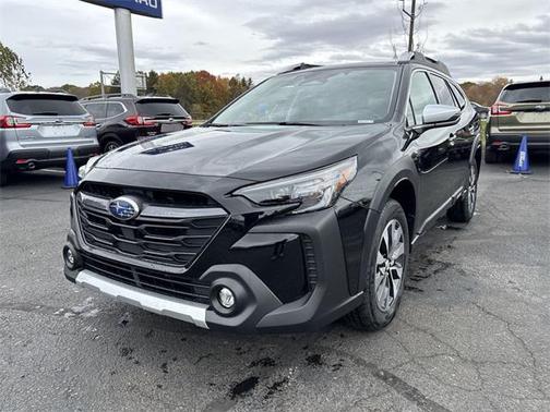 2025 Subaru Outback Touring XT