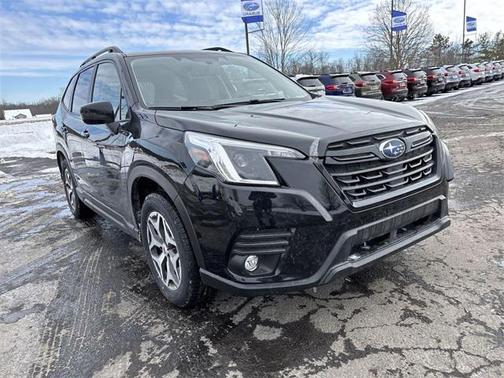 2024 Subaru Forester Premium