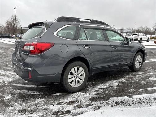 2018 Subaru Outback 2.5i