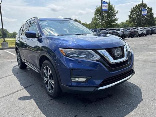 2017 Nissan Rogue SL