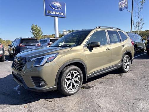 2024 Subaru Forester Premium