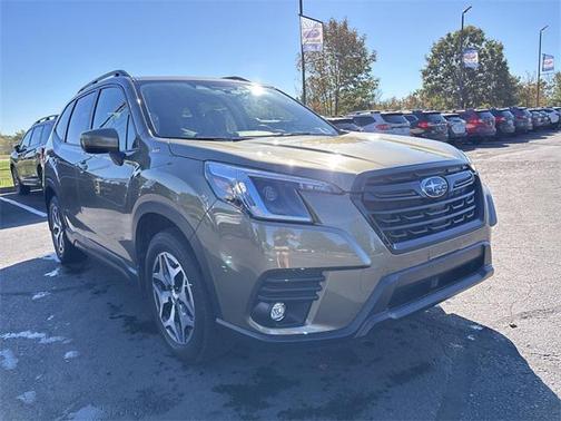 2024 Subaru Forester Premium