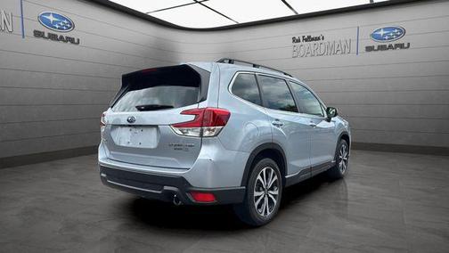 Ice Silver Metallic 2023 Subaru Forester Limited
