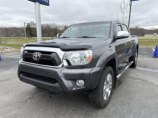2015 Toyota Tacoma Base