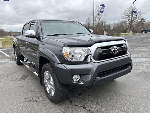 2015 Toyota Tacoma Base