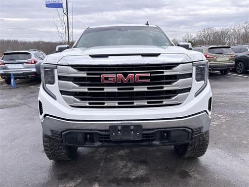 2022 GMC Sierra 1500 SLE