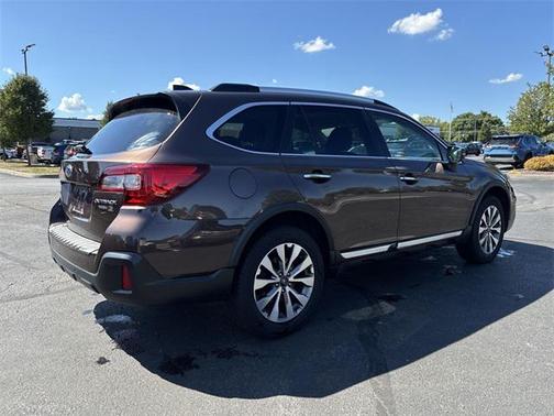 2019 Subaru Outback 2.5i Touring