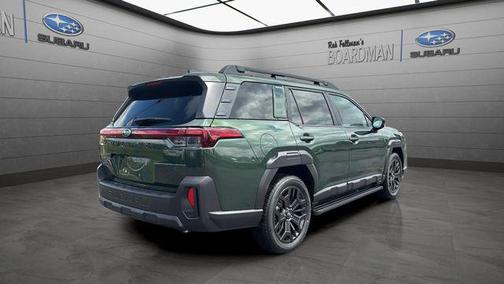 Deep Emerald Green Pearl 2026 Subaru Outback Limited XT