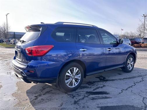 2020 Nissan Pathfinder SV 2WD