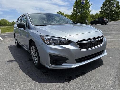 2019 Subaru Impreza 2.0i