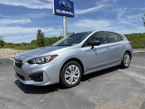 2019 Subaru Impreza 2.0i