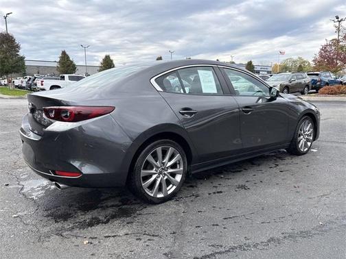 2022 Mazda Mazda3 FWD w/Preferred Package
