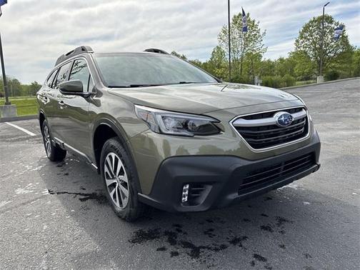 Autumn Green Metallic 2022 Subaru Outback Premium