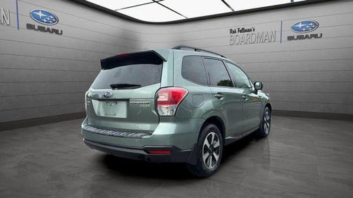 Jasmine Green Metallic 2017 Subaru Forester 2.5i Premium