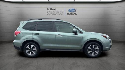 Jasmine Green Metallic 2017 Subaru Forester 2.5i Premium