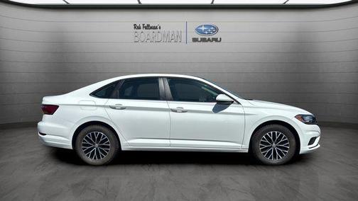 Pure White 2019 Volkswagen Jetta 1.4T SE