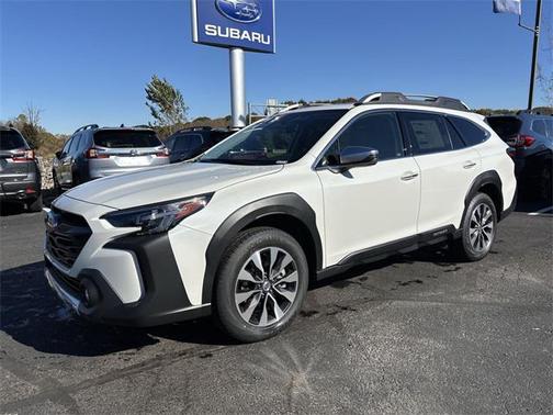 2025 Subaru Outback Touring XT