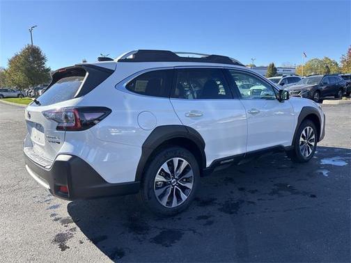 2025 Subaru Outback Touring XT