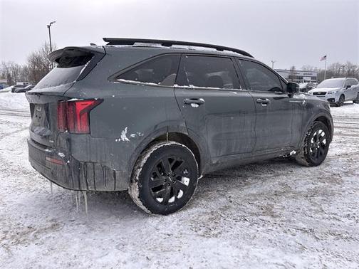 2023 Kia Sorento S