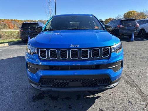 2025 Jeep Compass Sport