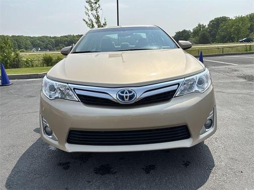 2012 Toyota Camry Hybrid XLE