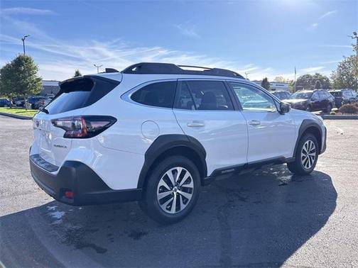 2023 Subaru Outback Premium
