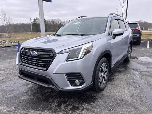 2023 Subaru Forester Premium