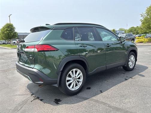 2022 Toyota Corolla Cross LE