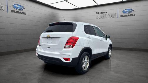 Summit White 2019 Chevrolet Trax LS