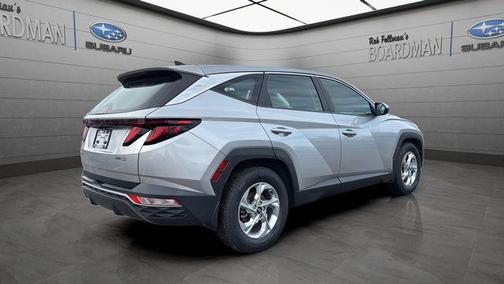 2023 Hyundai TUCSON SE