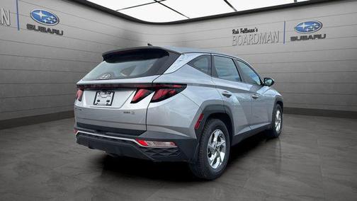 2023 Hyundai TUCSON SE
